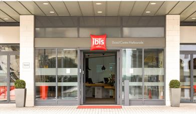 Ibis Bristol Centre Harbourside entrance