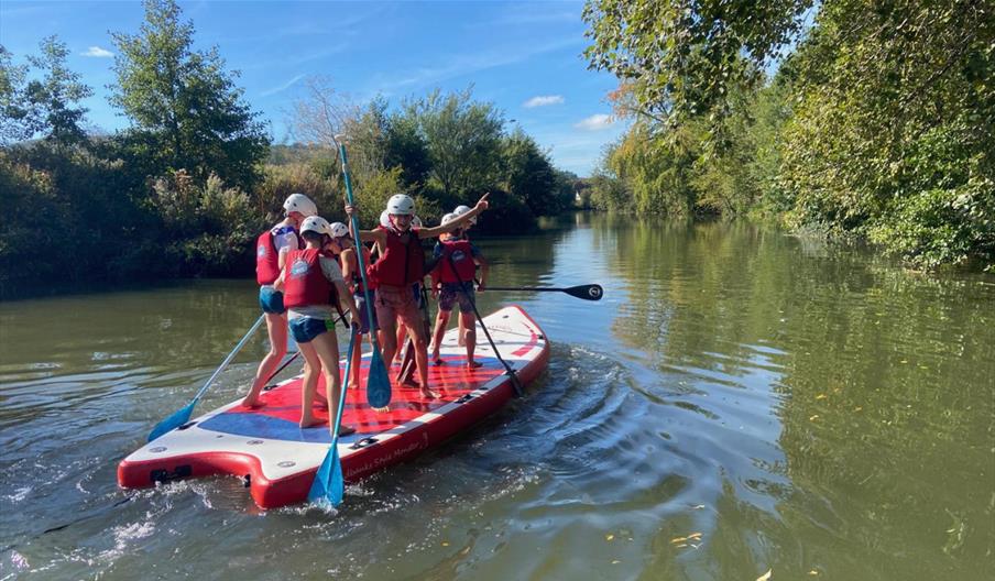 Paddle board Team Building